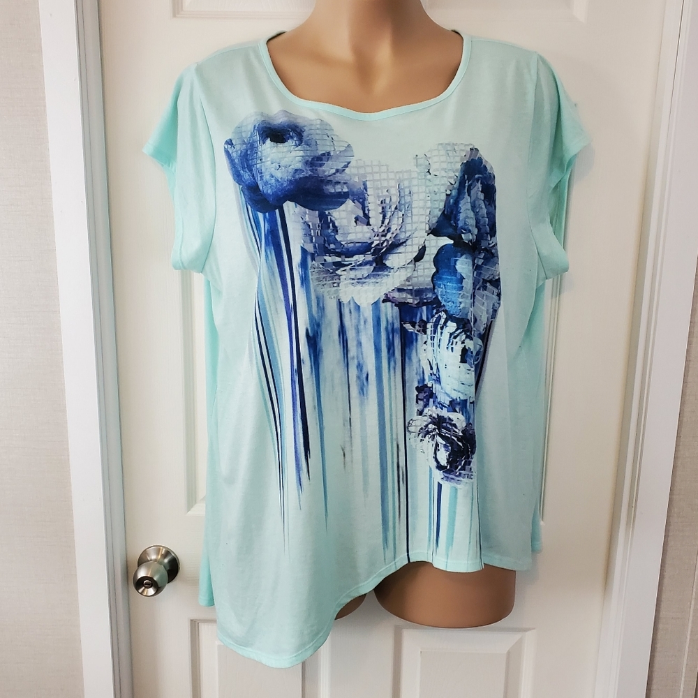 6th & Lane by Lane Bryant Asymmetric Top